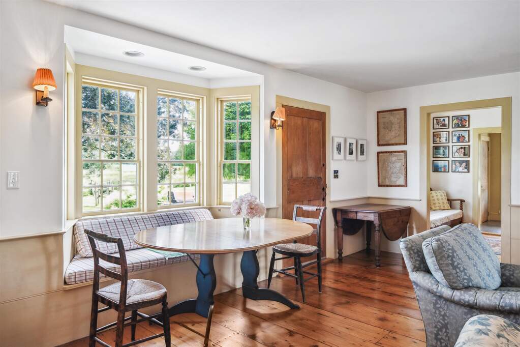 4 Bedroom Single Family Home/House's Image 13