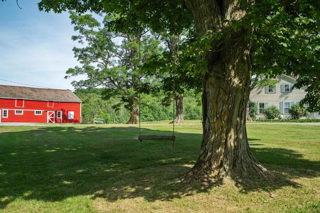 4 Bedroom Single Family Home/House's Image 28