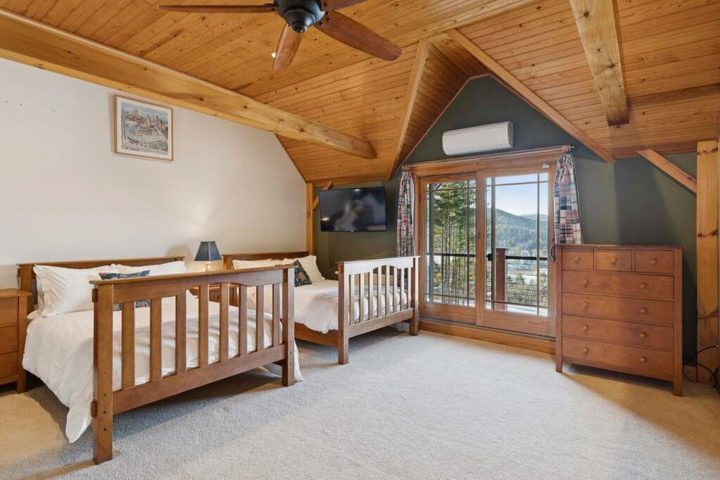 3 Bedroom Single Family Home/House's Image 9
