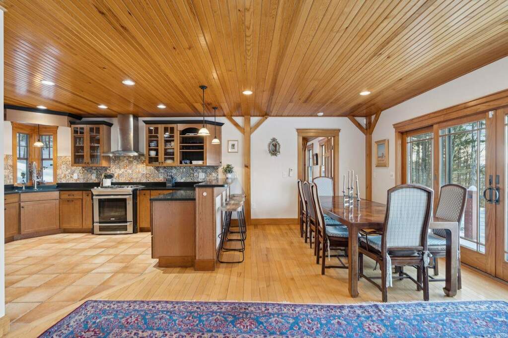 3 Bedroom Single Family Home/House's Image 4