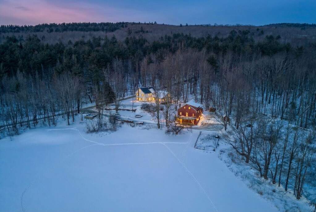4 Bedroom Single Family Home/House's Image 8