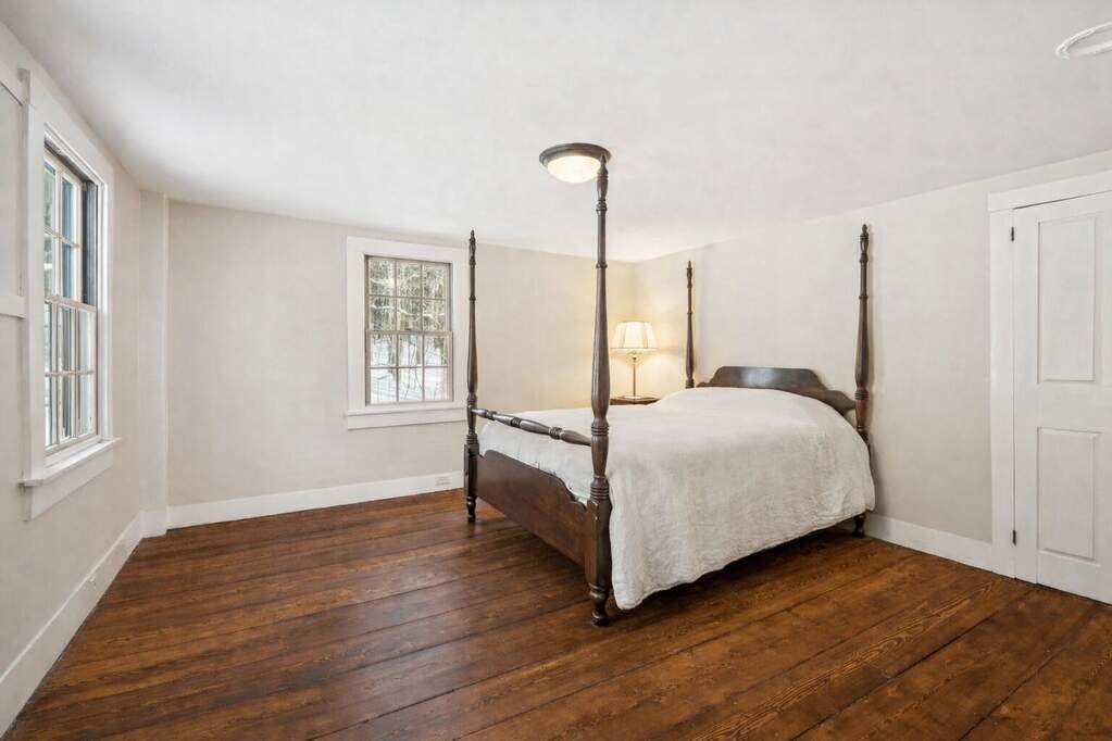 4 Bedroom Single Family Home/House's Image 21