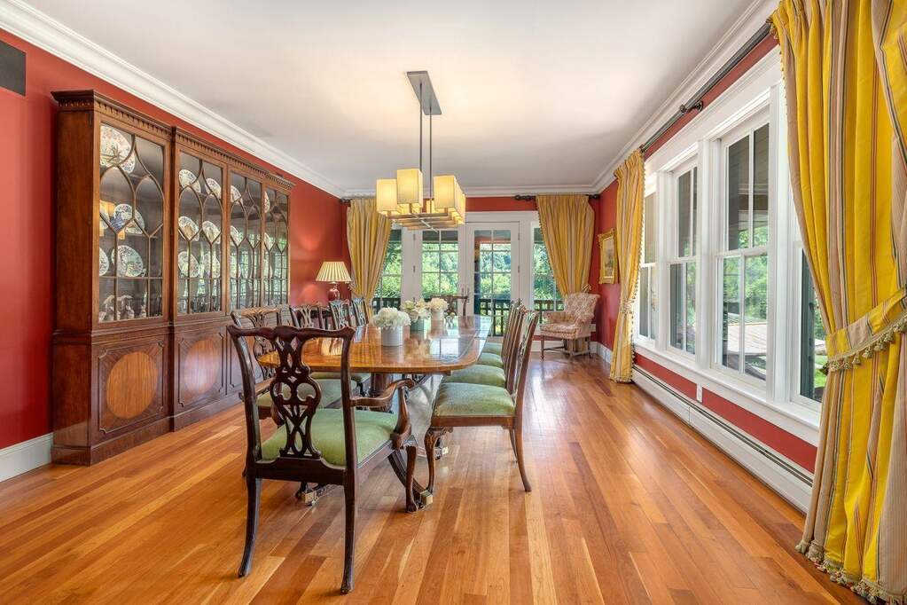4 Bedroom Single Family Home/House's Image 15