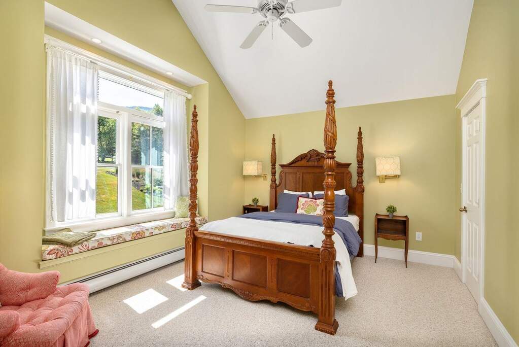 4 Bedroom Single Family Home/House's Image 27