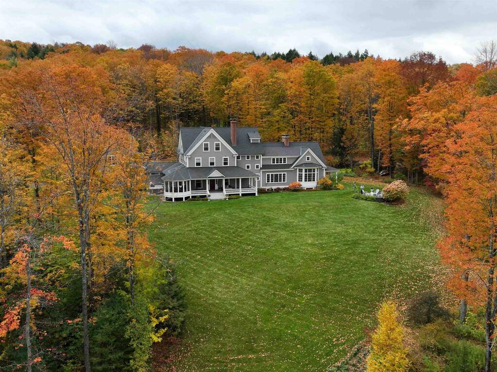 7 Bedroom Single Family Home/House's Image 40