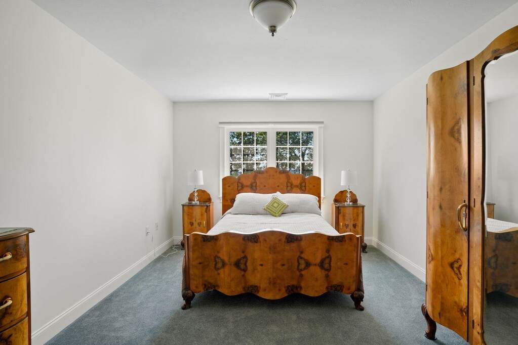 4 Bedroom Single Family Home/House's Image 21