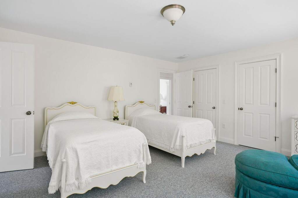 4 Bedroom Single Family Home/House's Image 28