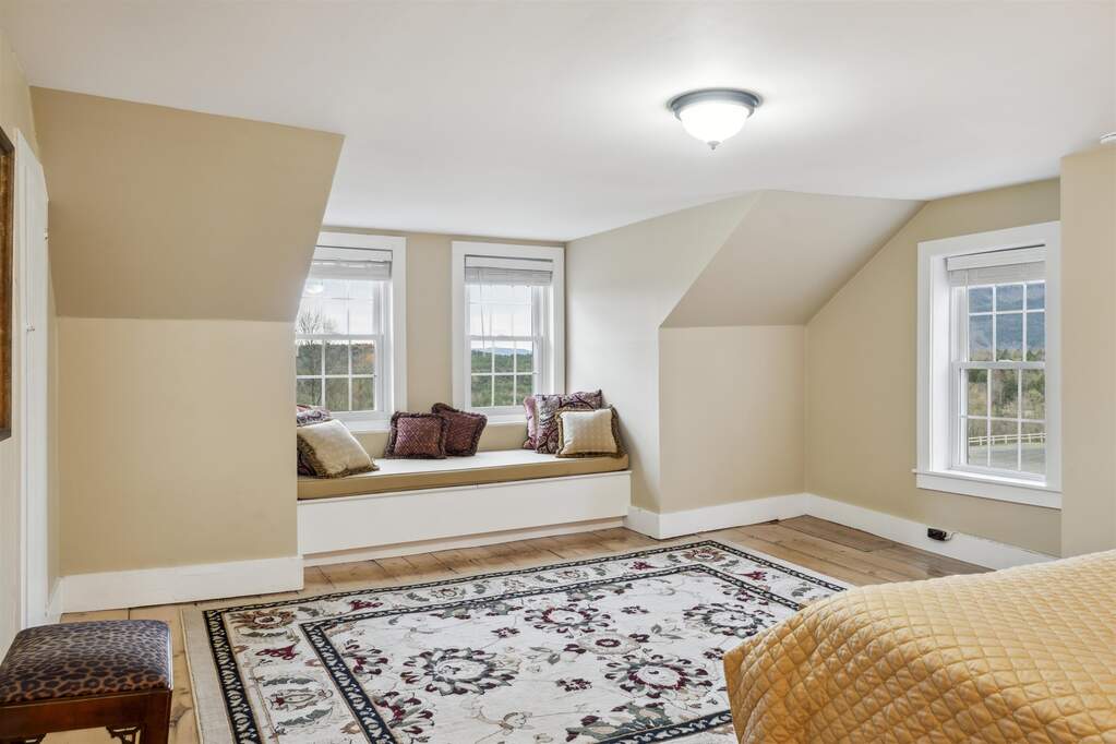 4 Bedroom Single Family Home/House's Image 23