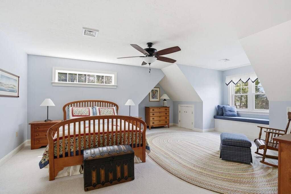 4 Bedroom Single Family Home/House's Image 19