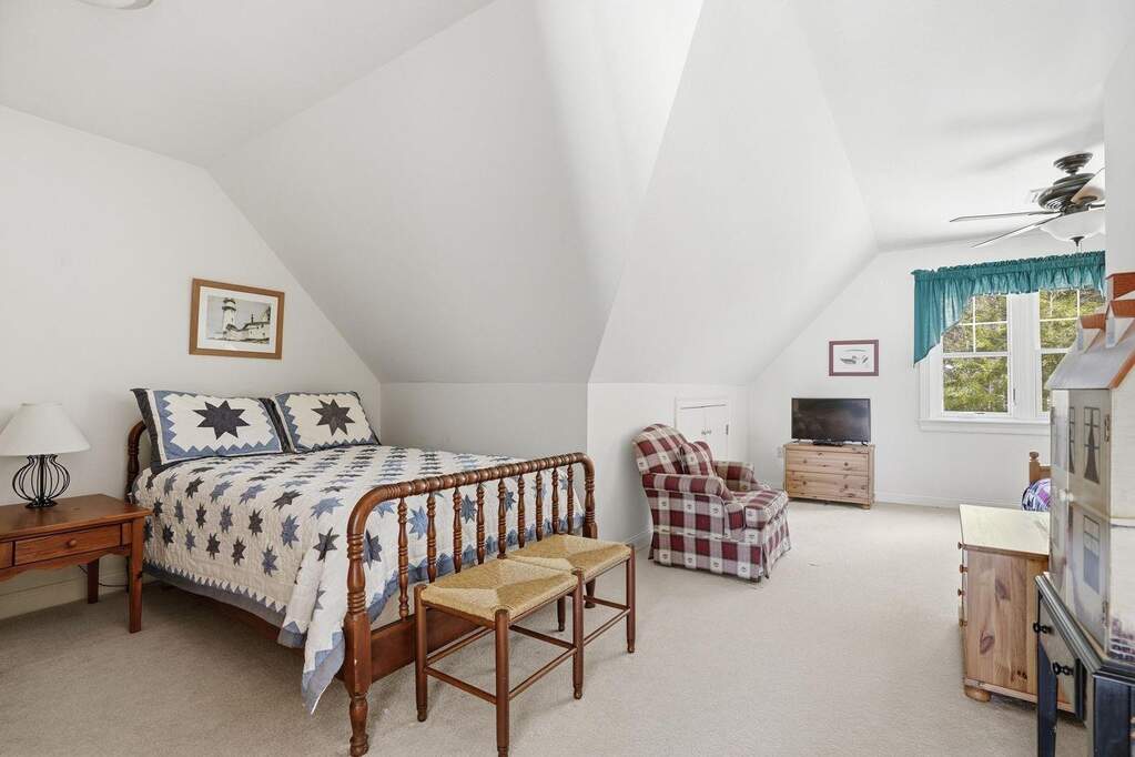4 Bedroom Single Family Home/House's Image 21