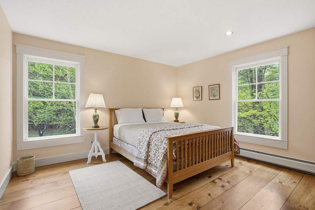4 Bedroom Single Family Home/House's Image 10