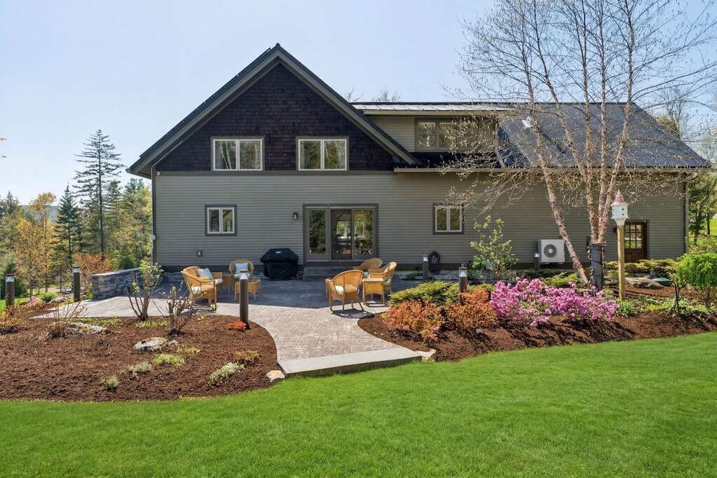 6 Bedroom Single Family Home/House's Image 23