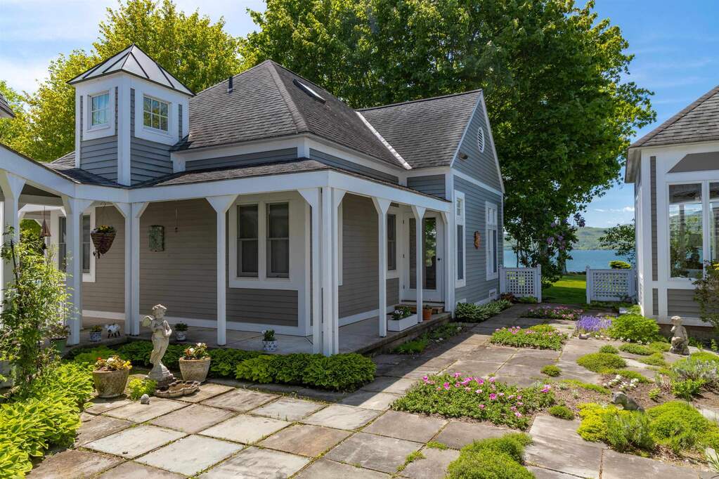 5 Bedroom Single Family Home/House's Image 18