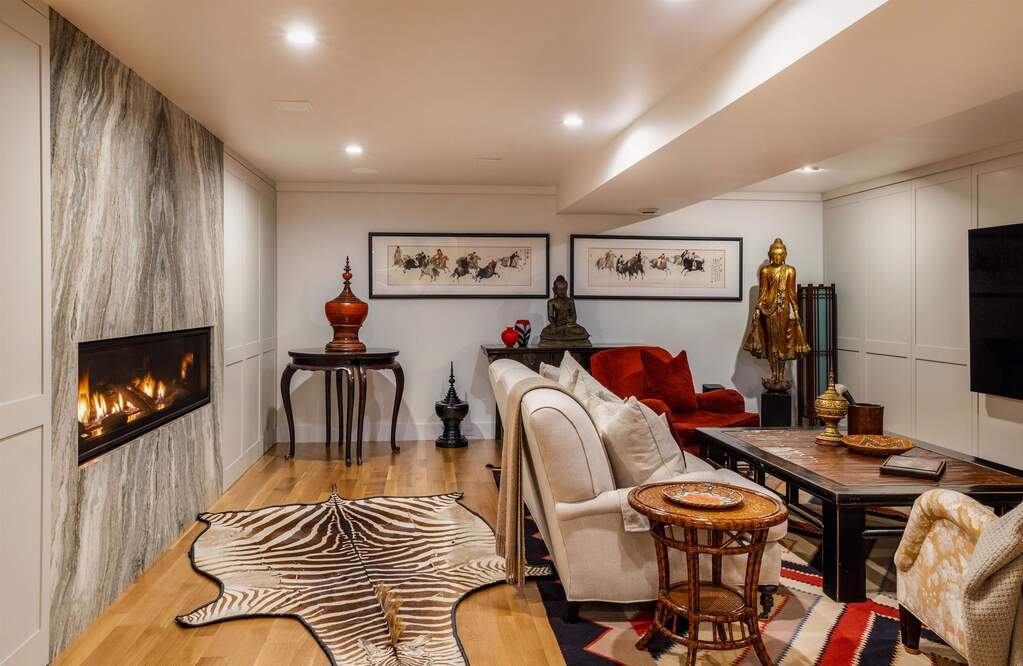 4 Bedroom Single Family Home/House's Image 28