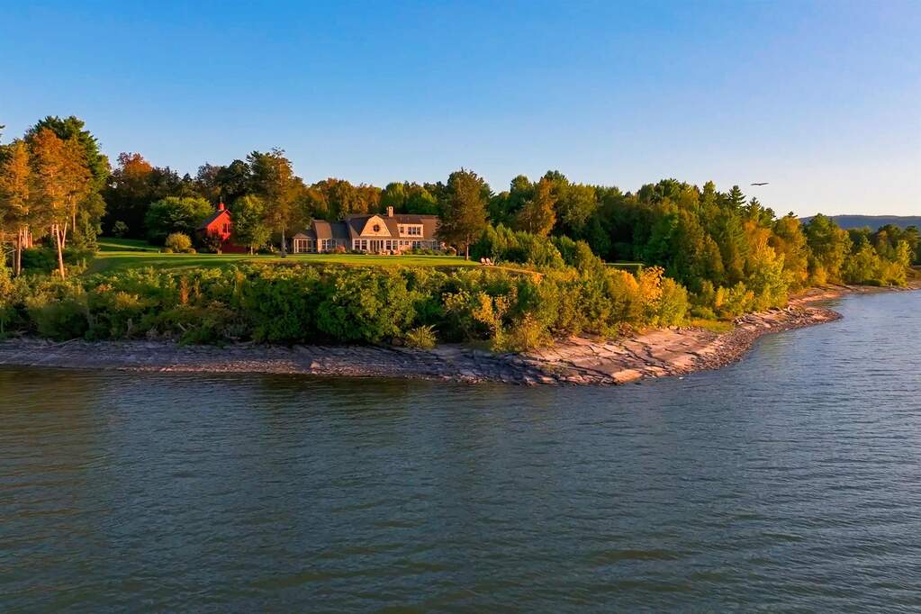 4 Bedroom Single Family Home/House's Image 46