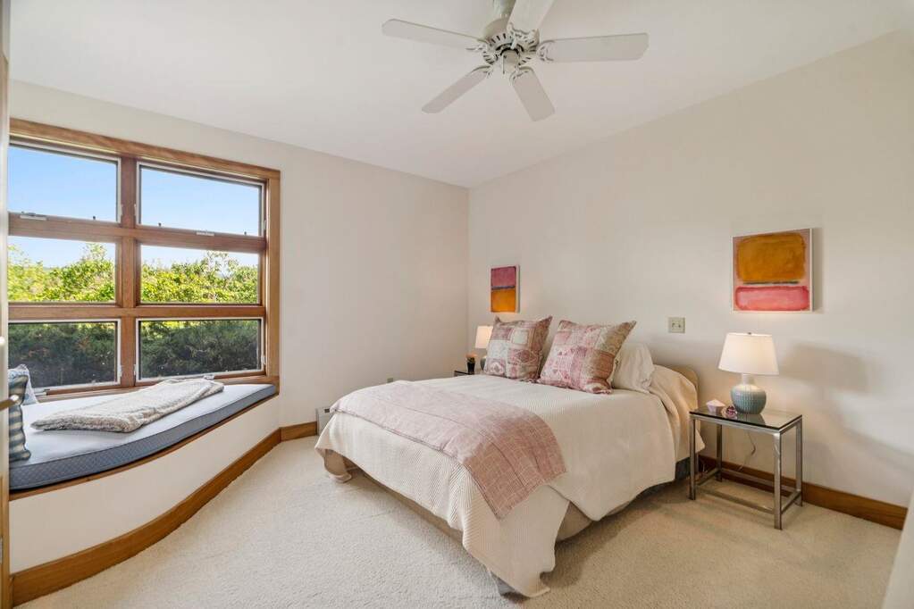 4 Bedroom Single Family Home/House's Image 16
