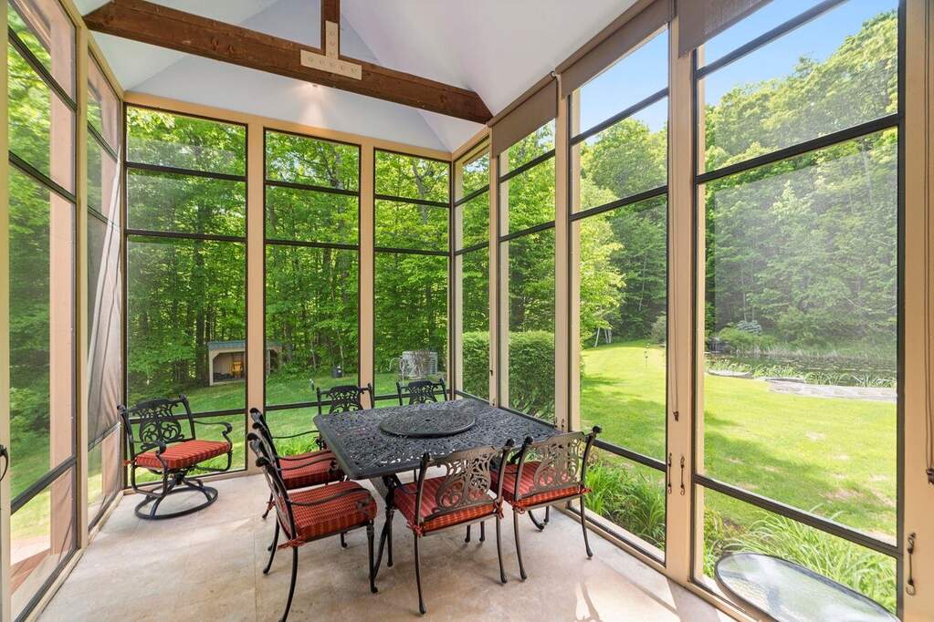 4 Bedroom Single Family Home/House's Image 20