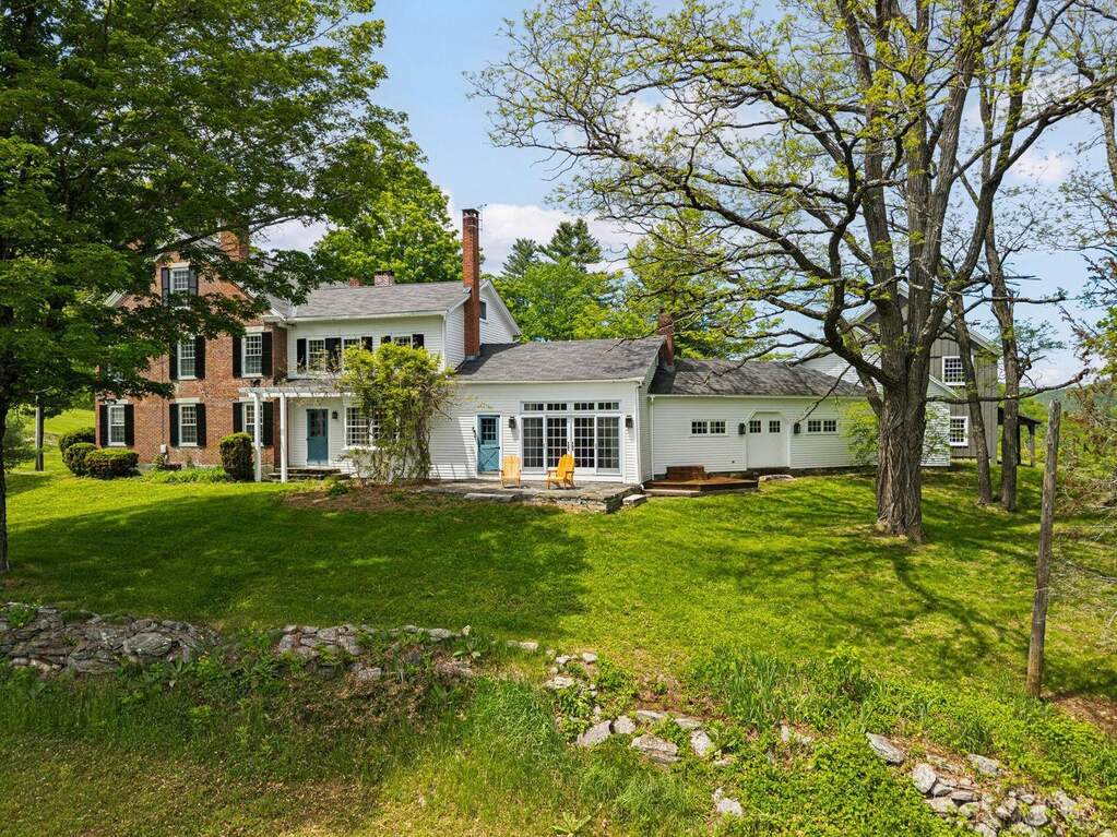 5 Bedroom Single Family Home/House's Image 29