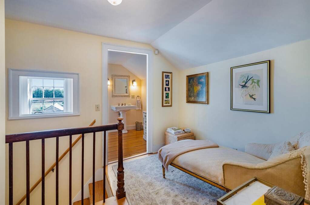 4 Bedroom Single Family Home/House's Image 16