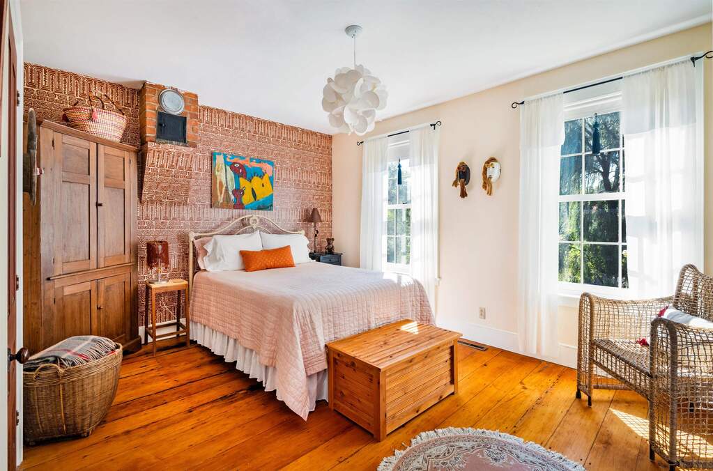 4 Bedroom Single Family Home/House's Image 18
