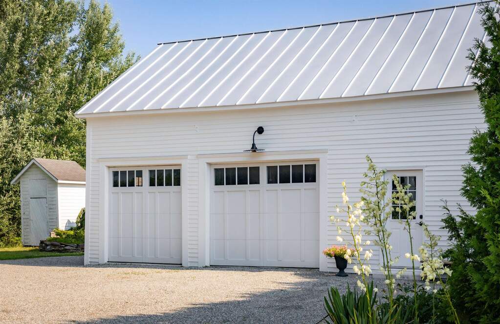 4 Bedroom Single Family Home/House's Image 25