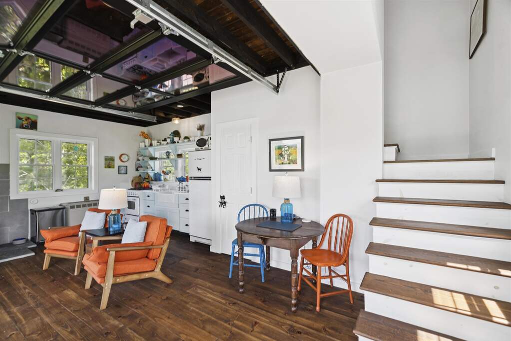 4 Bedroom Single Family Home/House's Image 14