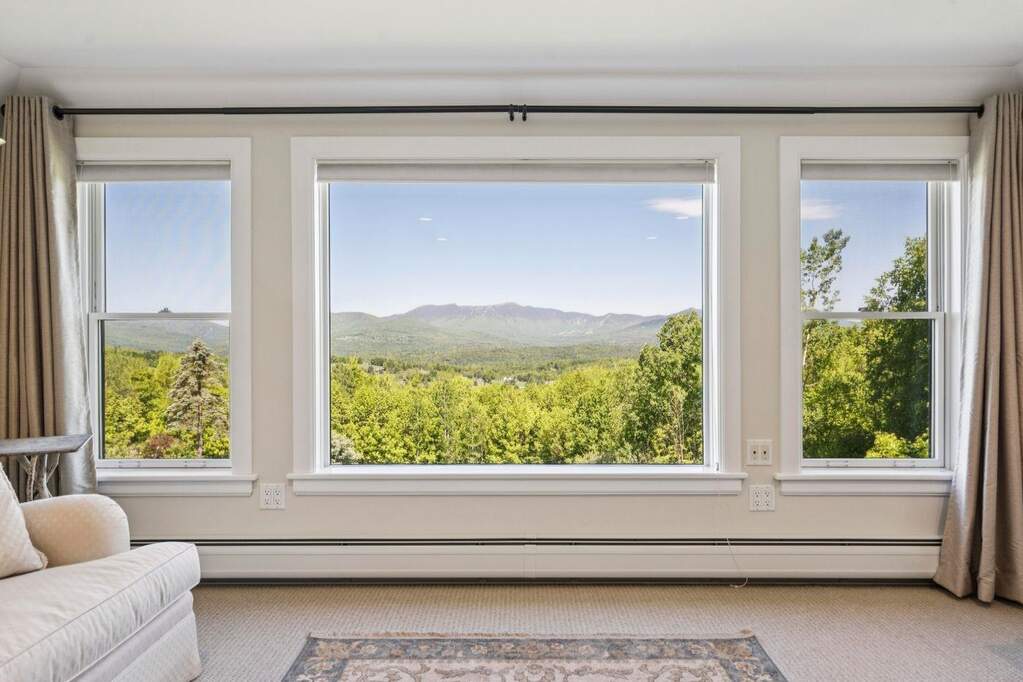 4 Bedroom Single Family Home/House's Image 18