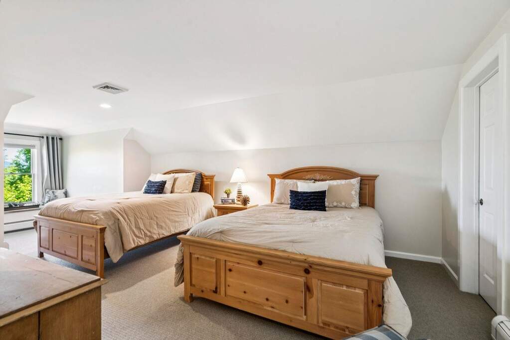 4 Bedroom Single Family Home/House's Image 19