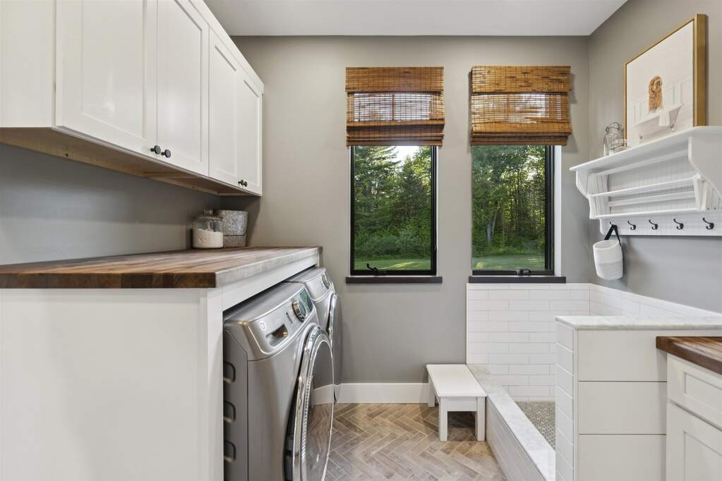 4 Bedroom Single Family Home/House's Image 10