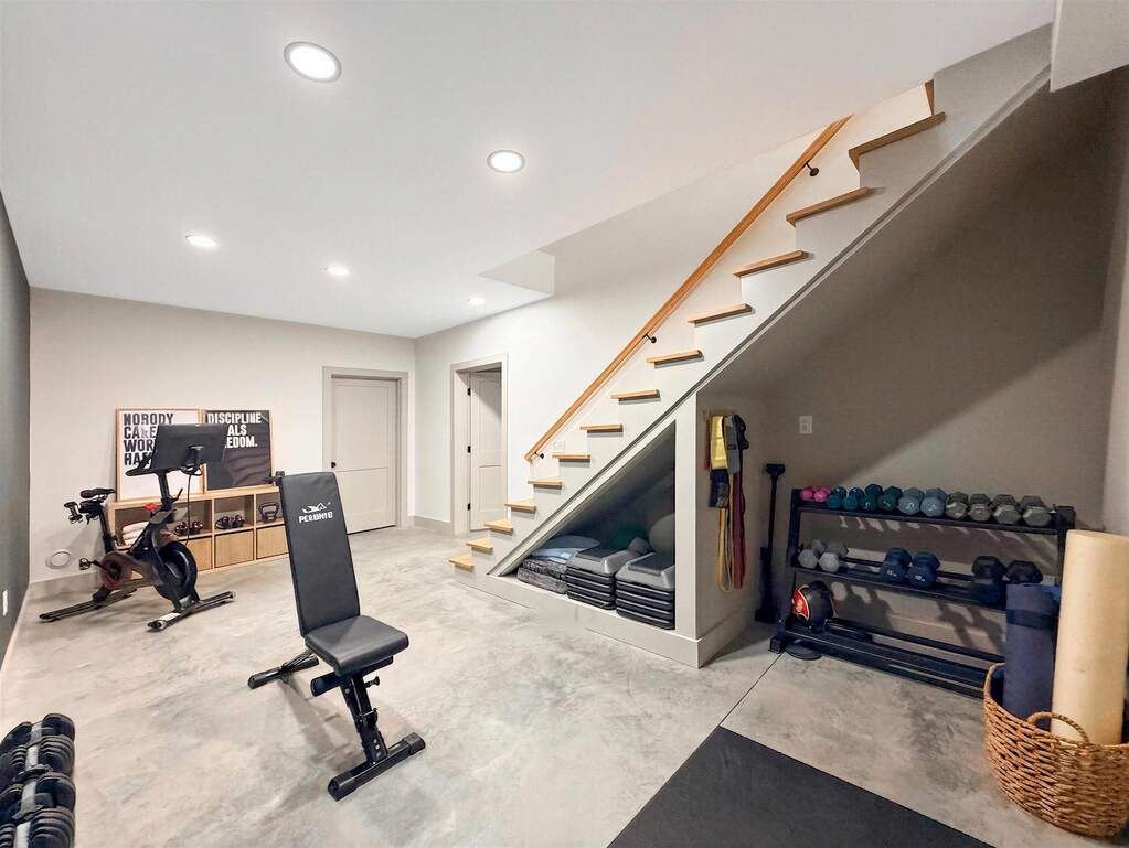 4 Bedroom Single Family Home/House's Image 19