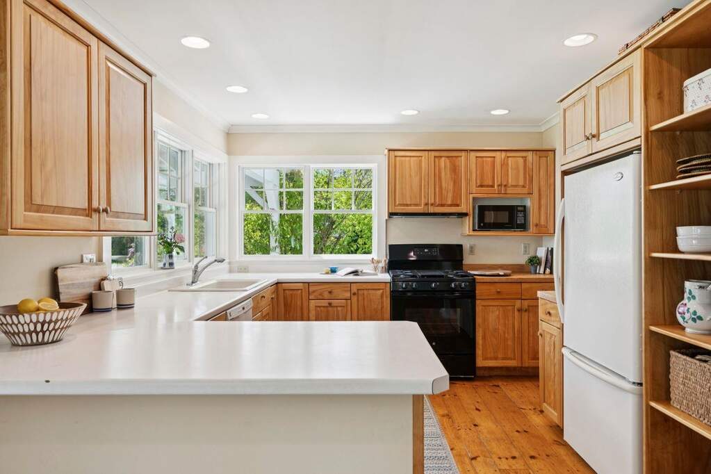 3 Bedroom Single Family Home/House's Image 7