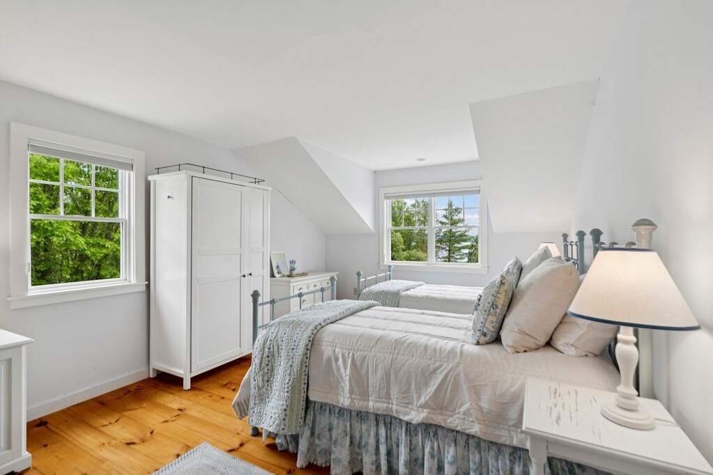 3 Bedroom Single Family Home/House's Image 16