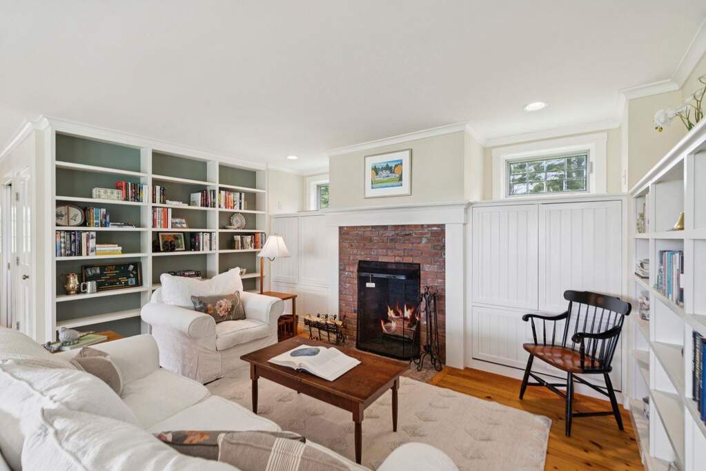3 Bedroom Single Family Home/House's Image 5
