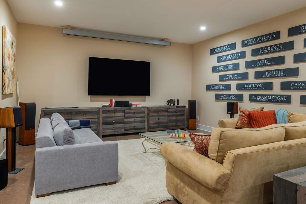 4 Bedroom Single Family Home/House's Image 19