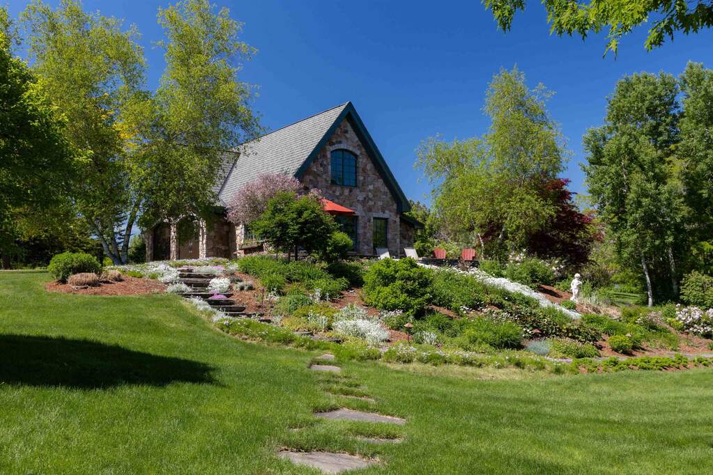 4 Bedroom Single Family Home/House's Image 21