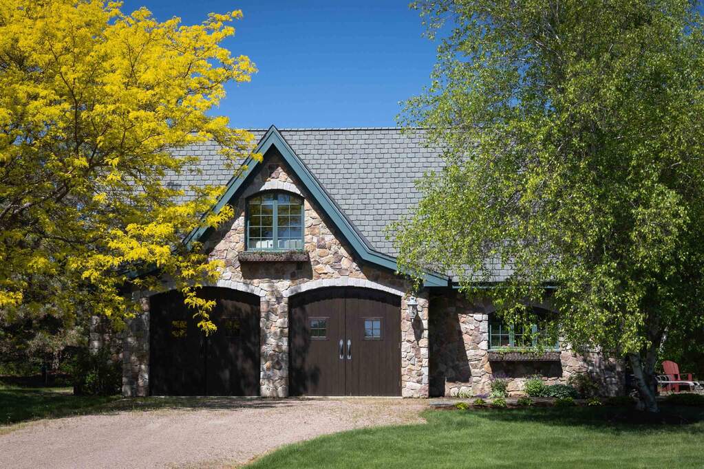 4 Bedroom Single Family Home/House's Image 22