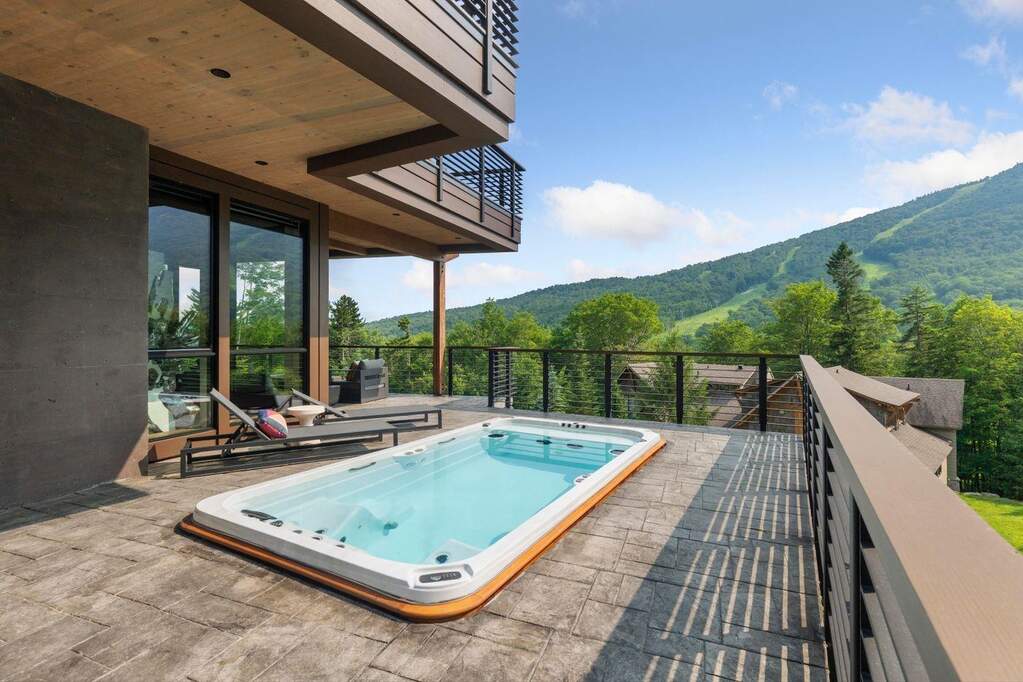 5 Bedroom Single Family Home/House's Image 23