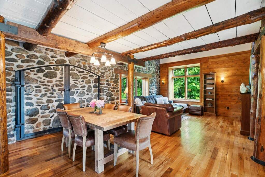 3 Bedroom Single Family Home/House's Image 10