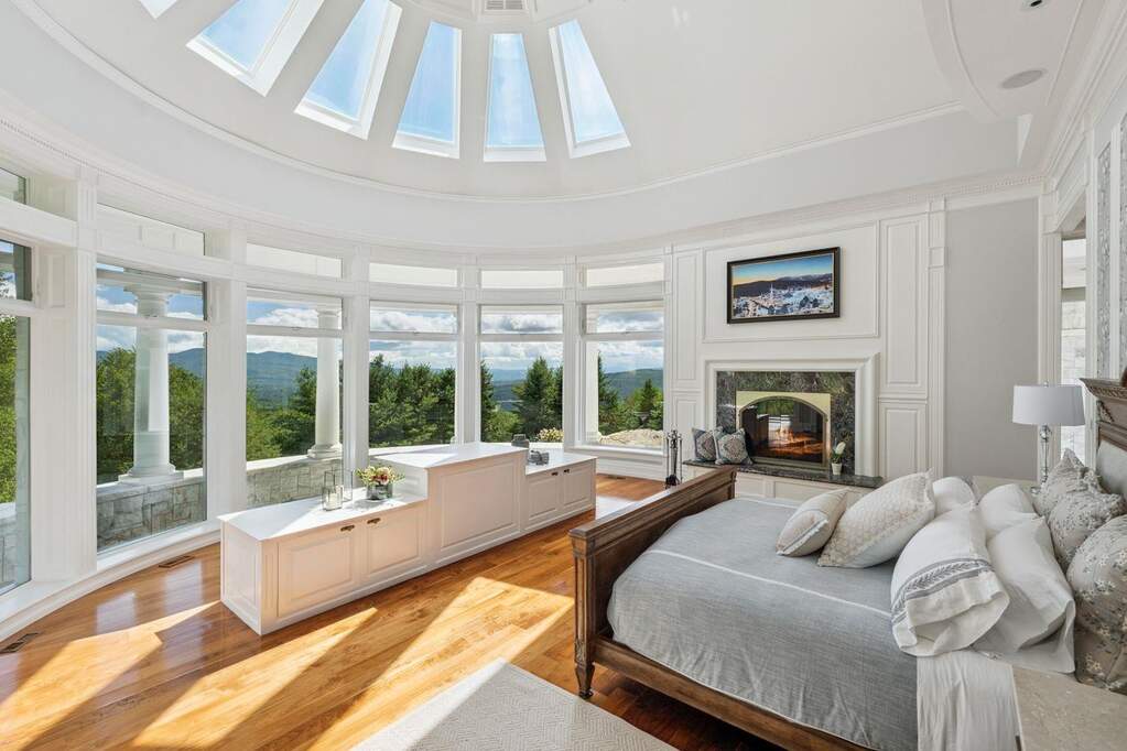 4 Bedroom Single Family Home/House's Image 14