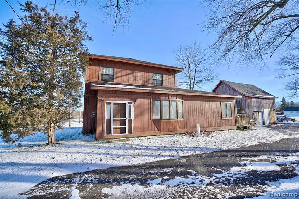 1440 Schafer Drive Burton MI 48509 MLS 20230090842