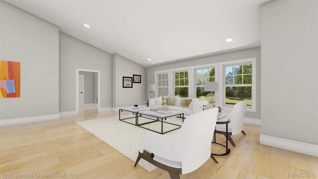 3 Bedroom Single Family Home/House's Image 4