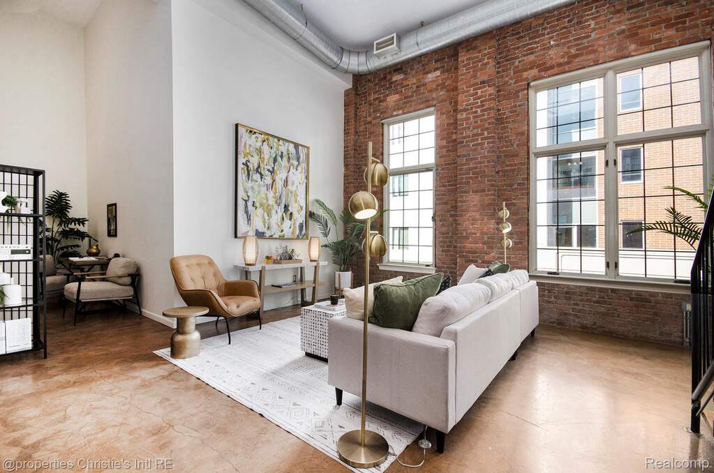 2 Bedroom Apartment/Flat's Image 3