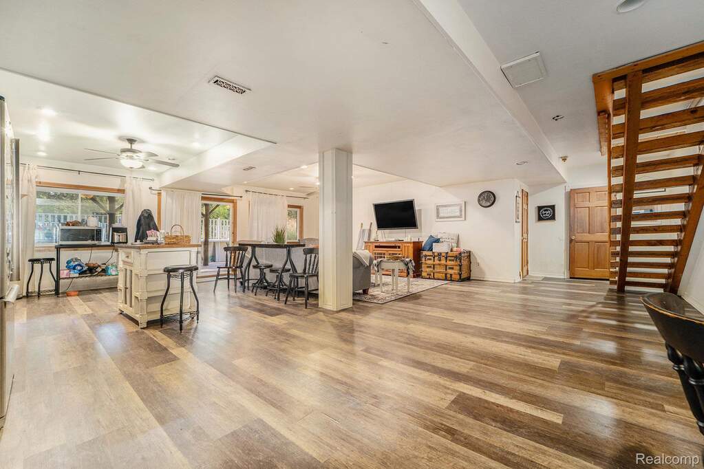 3 Bedroom Single Family Home/House's Image 18