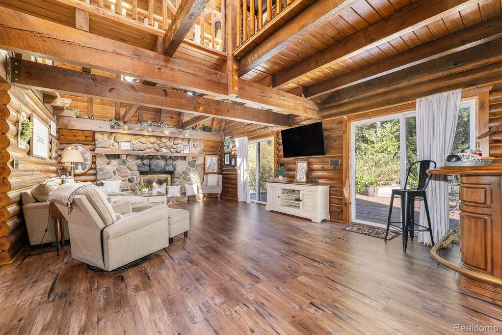 3 Bedroom Single Family Home/House's Image 5