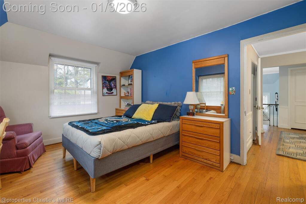 5 Bedroom Single Family Home/House's Image 30