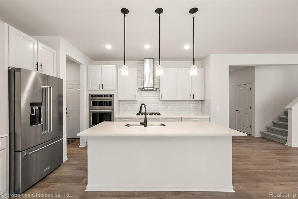 4 Bedroom Single Family Home/House's Image 13