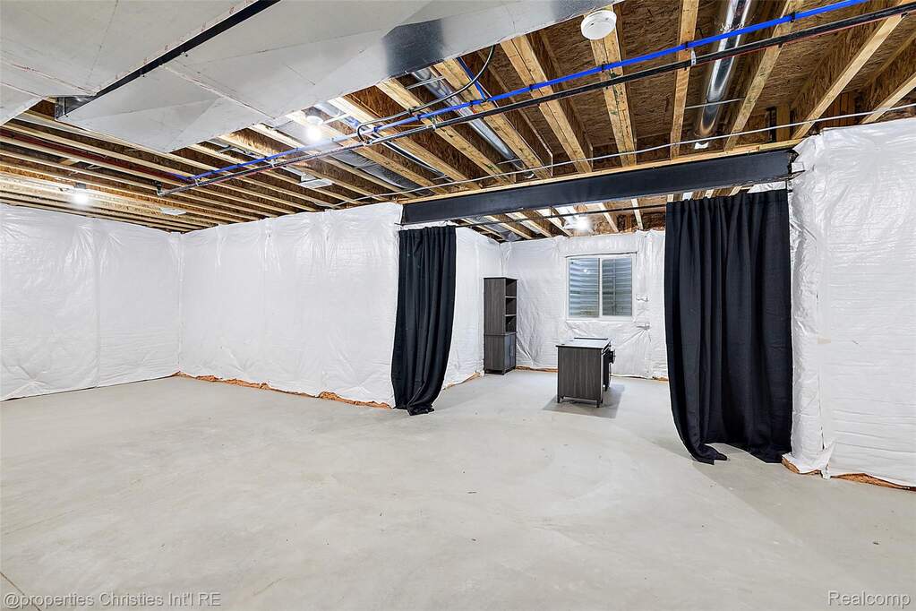 4 Bedroom Single Family Home/House's Image 47