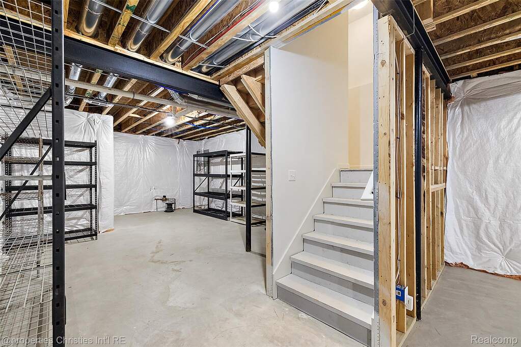 4 Bedroom Single Family Home/House's Image 48