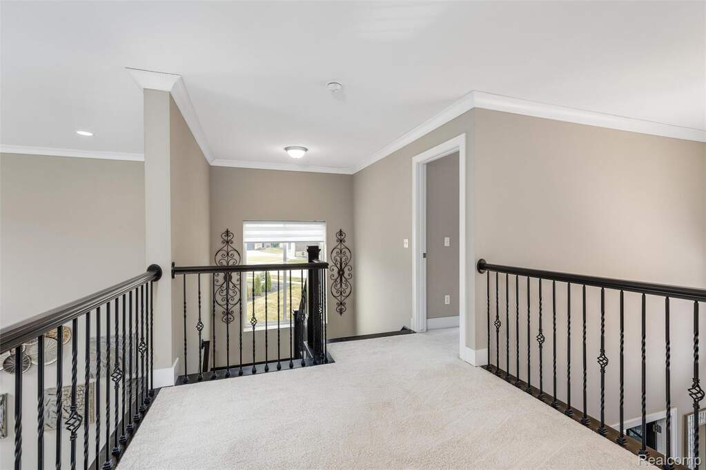 4 Bedroom Single Family Home/House's Image 36
