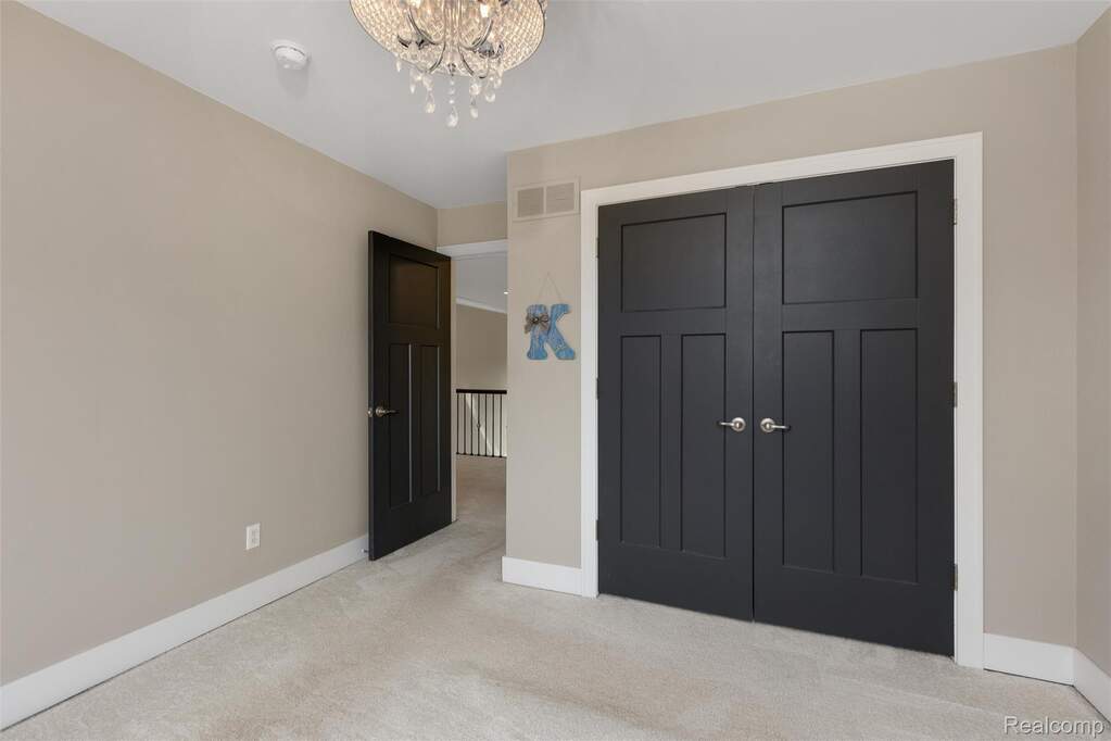 4 Bedroom Single Family Home/House's Image 39